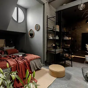 Mystictone - Loft In The Heart Of - Nowy Swiat Roomtones Warsaw